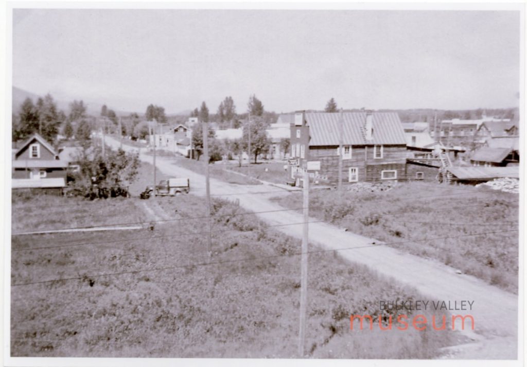 Photo of Alfred Avenue with old buildings